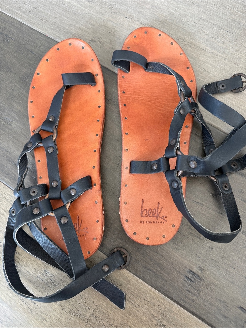 beek Sandals with Black Straps that go around ankle - Picture 4 of 4